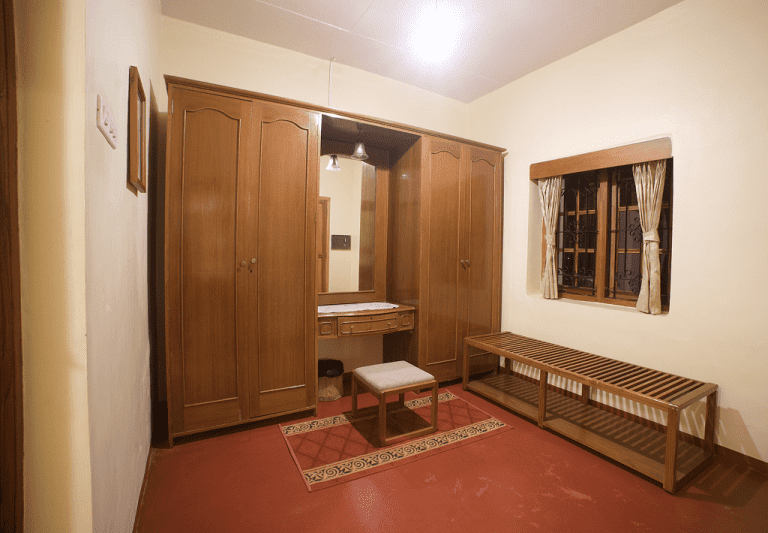 dressing-room-km-min