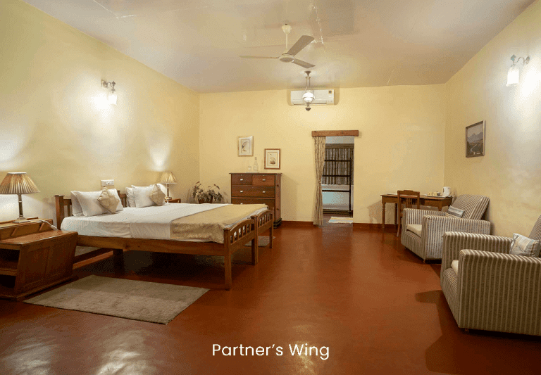 partners-wing-bedroom-3-min